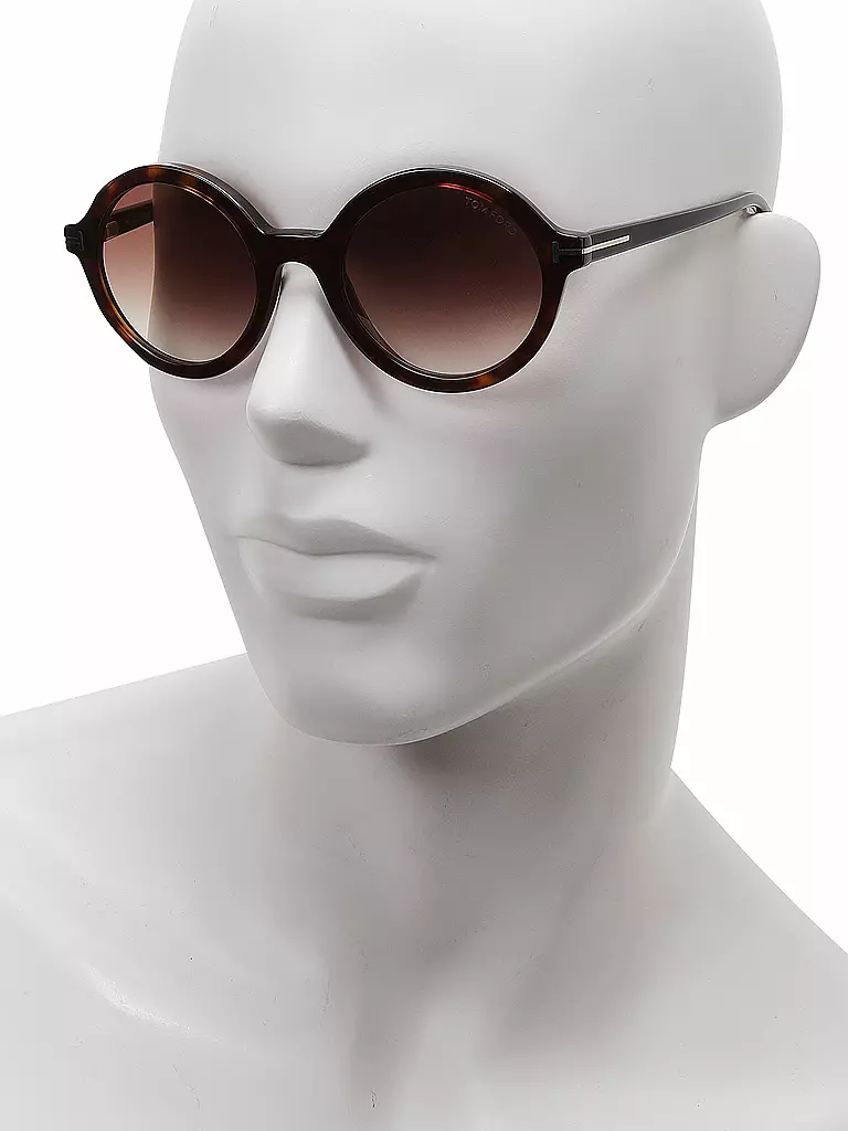 Tom sales ford nicolette